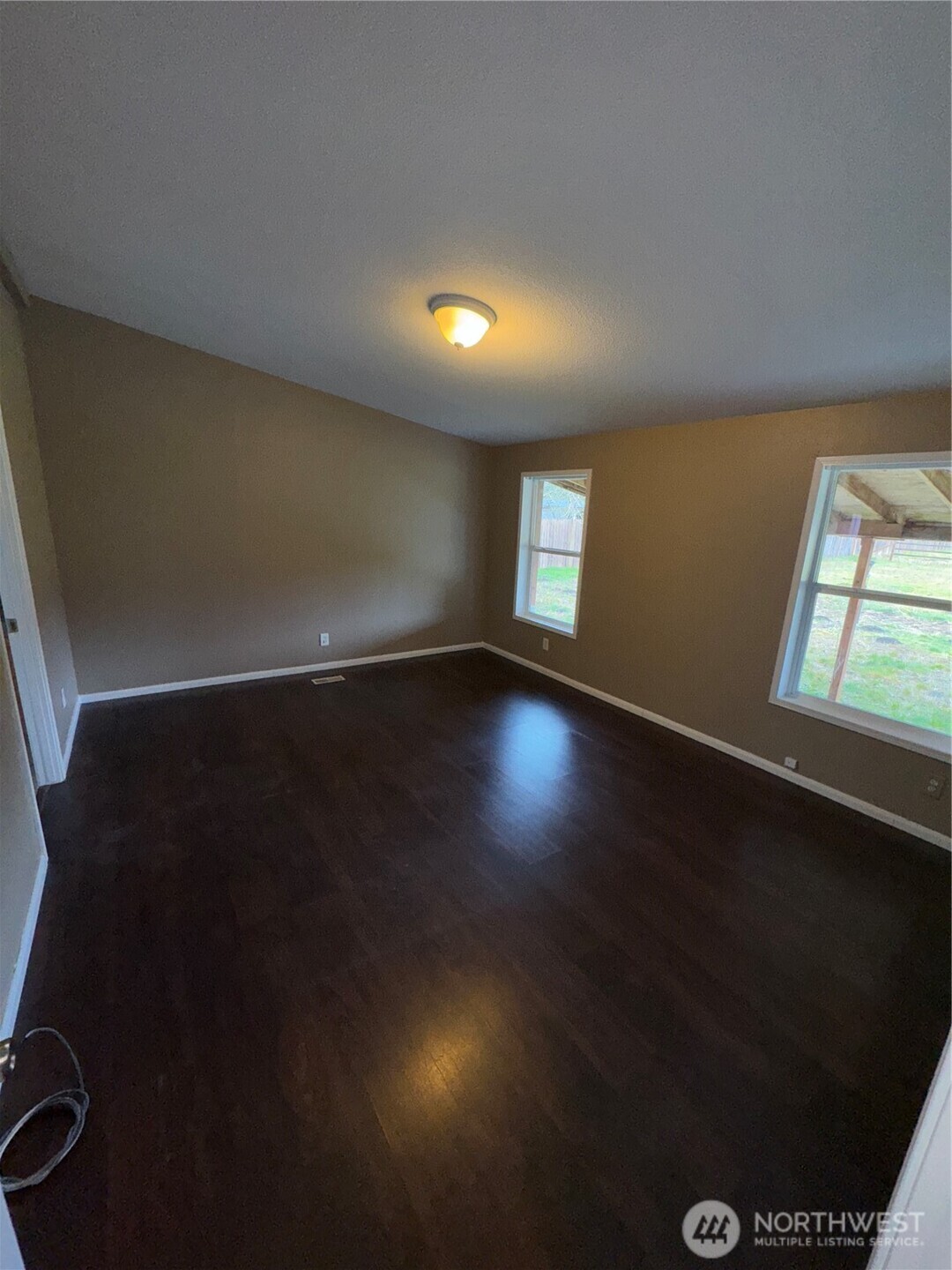 17720 Albany Street Property Photo 12