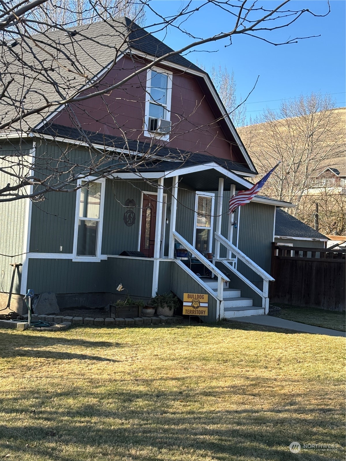 603 N Cottonwood Property Photo