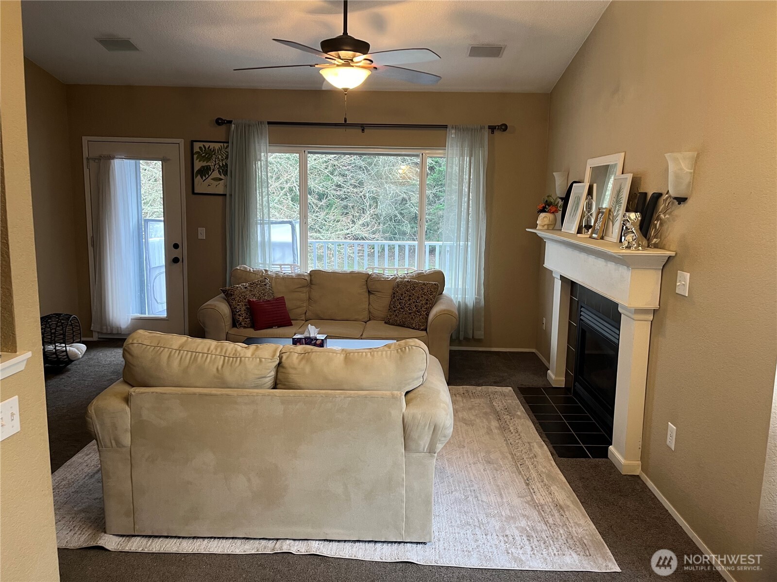 1619 Ne Mapleridge Drive Property Photo 11