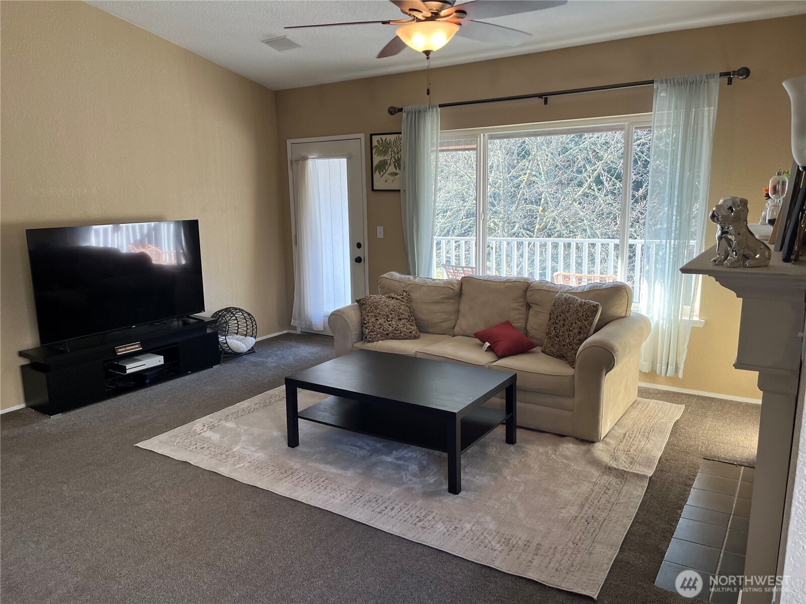 1619 Ne Mapleridge Drive Property Photo 13