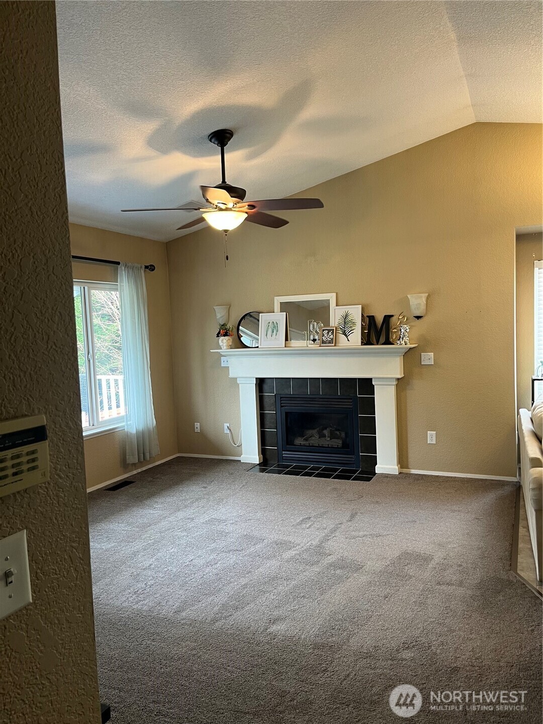 1619 Ne Mapleridge Drive Property Photo 14