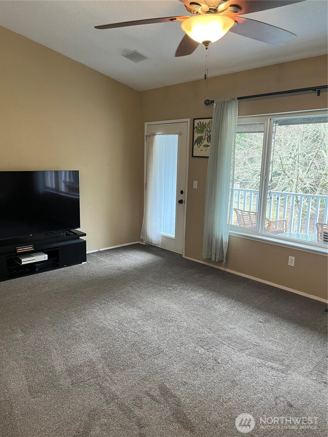 1619 Ne Mapleridge Drive Property Photo 15