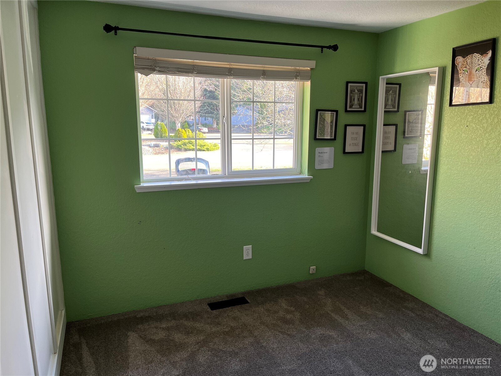 1619 Ne Mapleridge Drive Property Photo 25