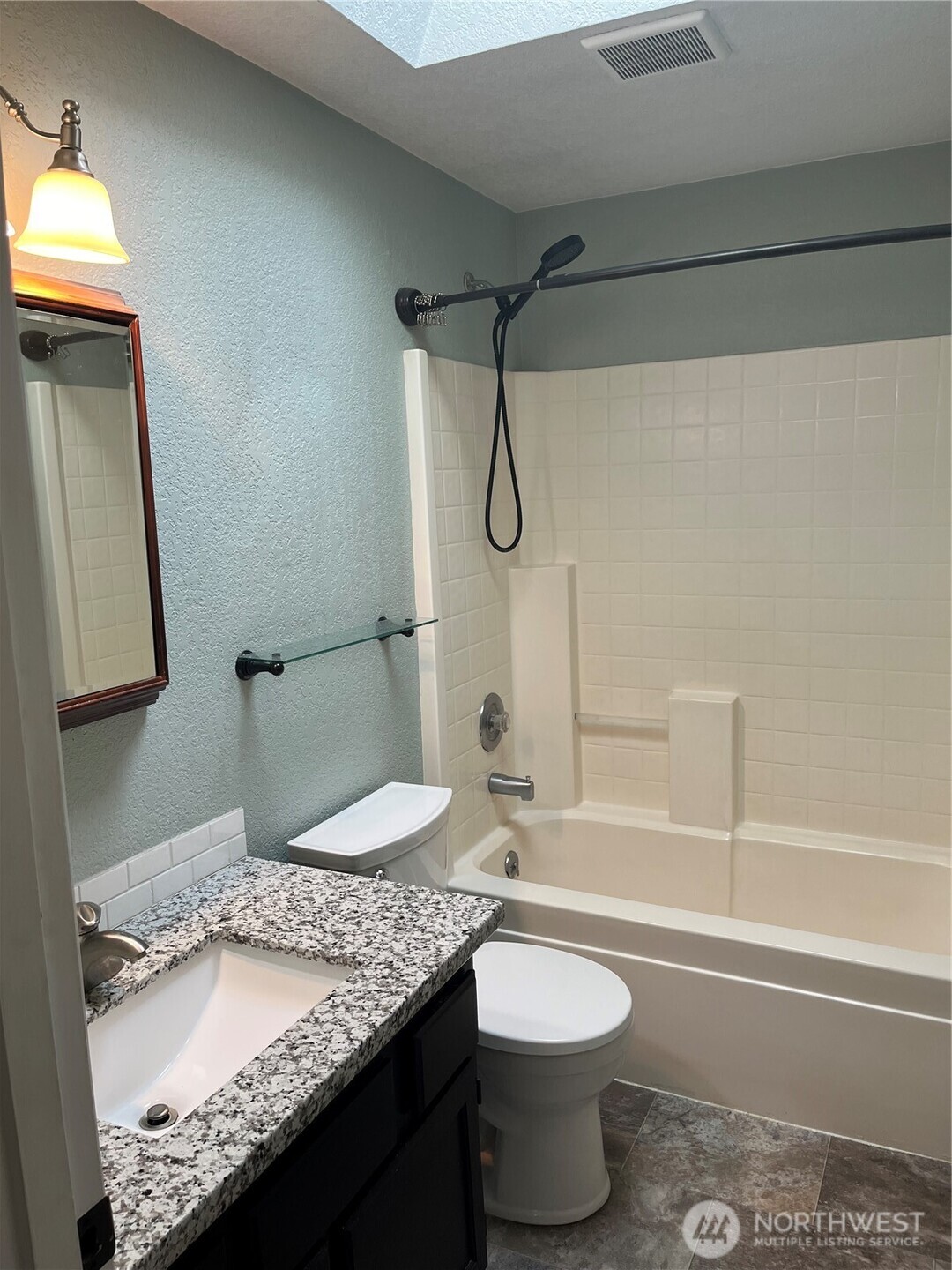 1619 Ne Mapleridge Drive Property Photo 33