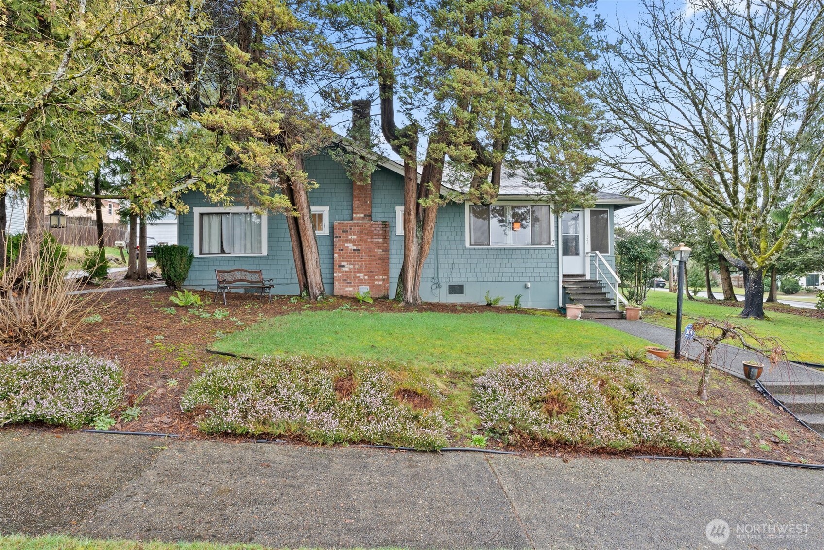 121 Se 9th Street Property Photo