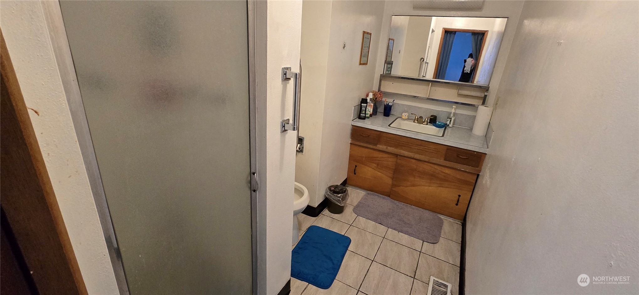 4911 20th Avenue Property Photo 8