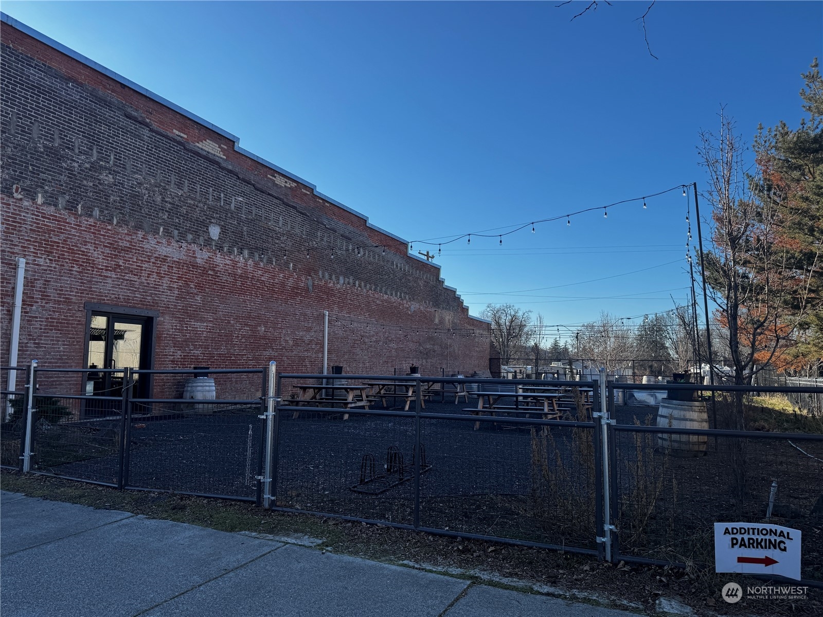 128 Main Street Property Photo 4