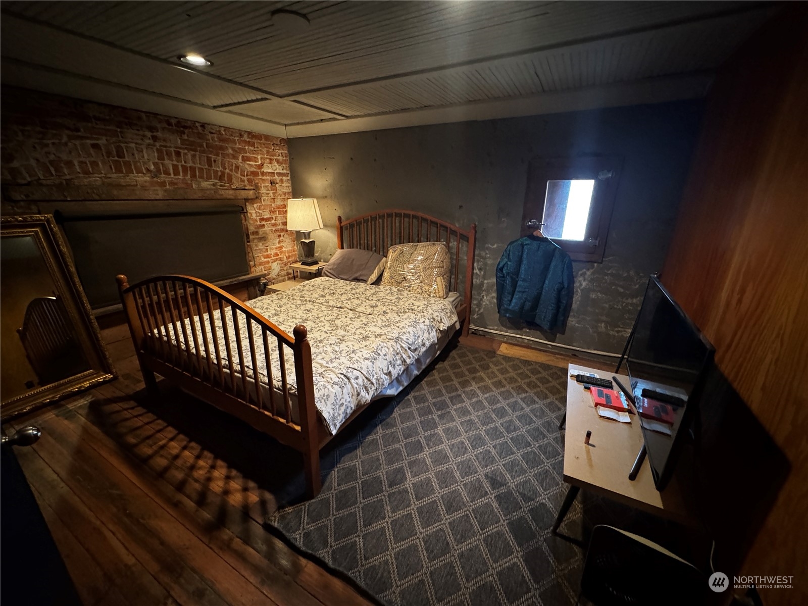 128 Main Street Property Photo 14
