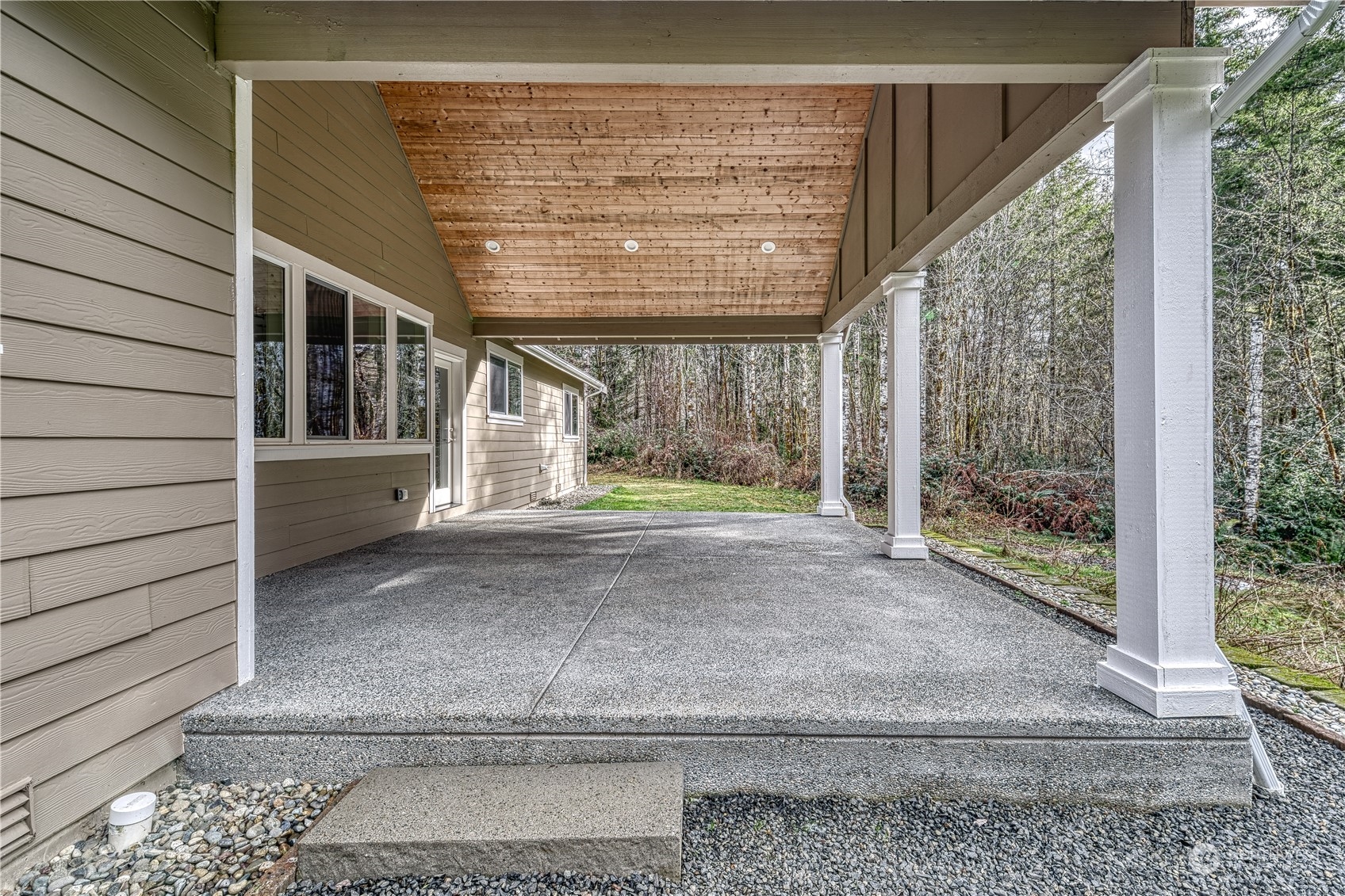 216 Cornwall Road Property Photo 35