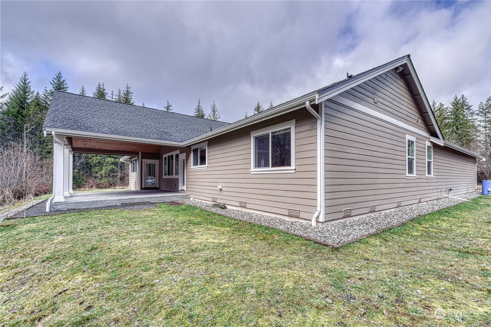 216 Cornwall Road Property Photo 39