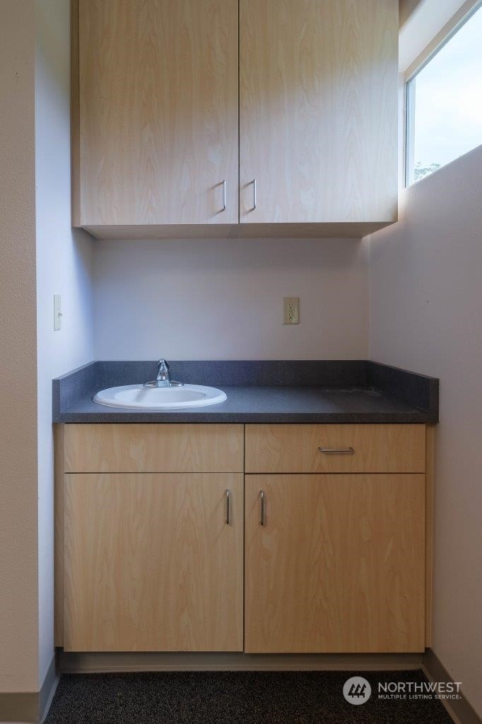 3912 Martin Way Property Photo 8