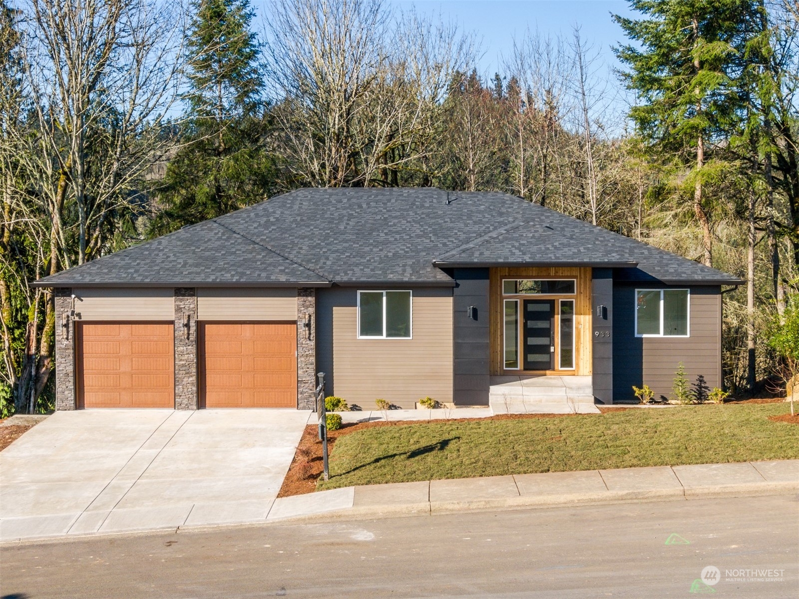 933 Edinburgh Court Property Photo 1