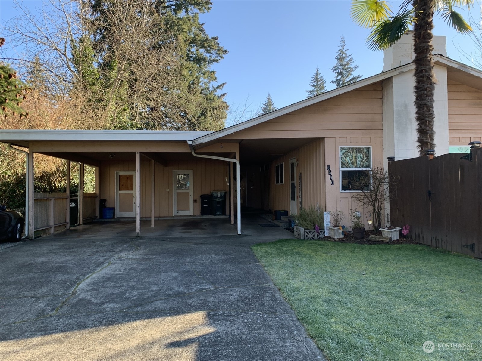 6580 Elm Street Property Photo