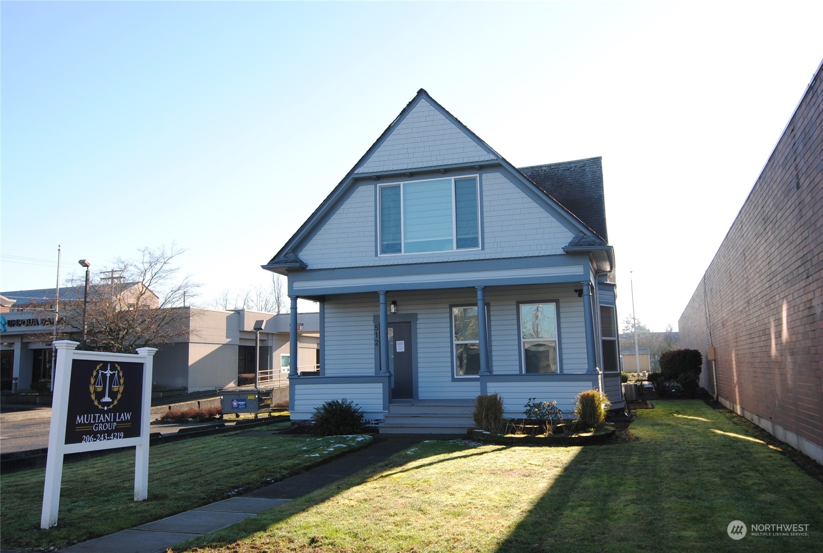 512 W Meeker Street Property Photo 3