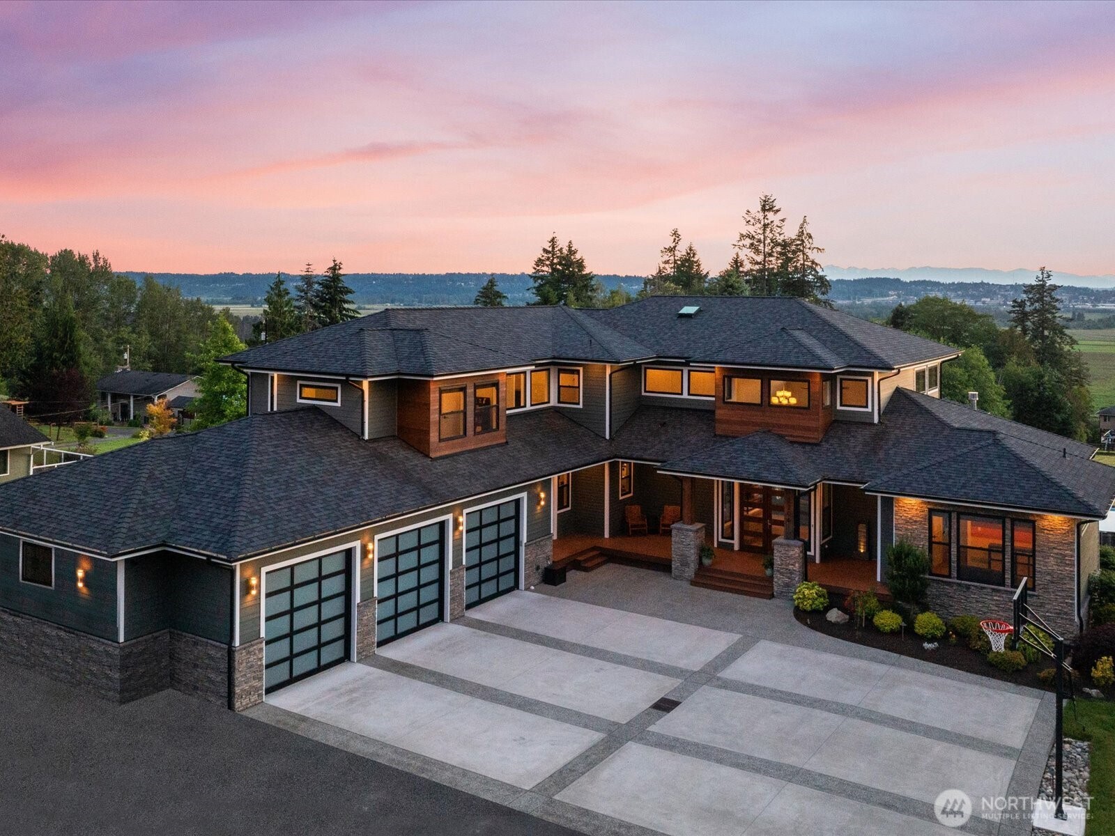 2206 Cavalero Road Property Photo