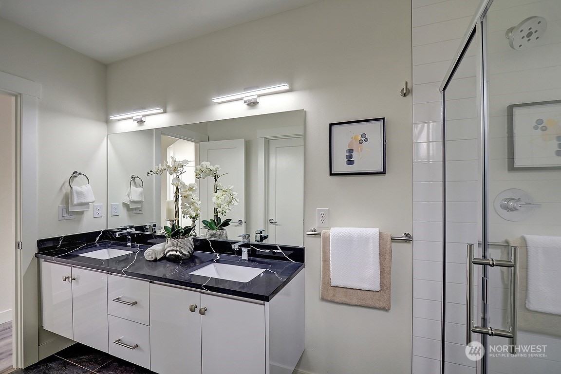 1467 S Columbian Way Property Photo 11