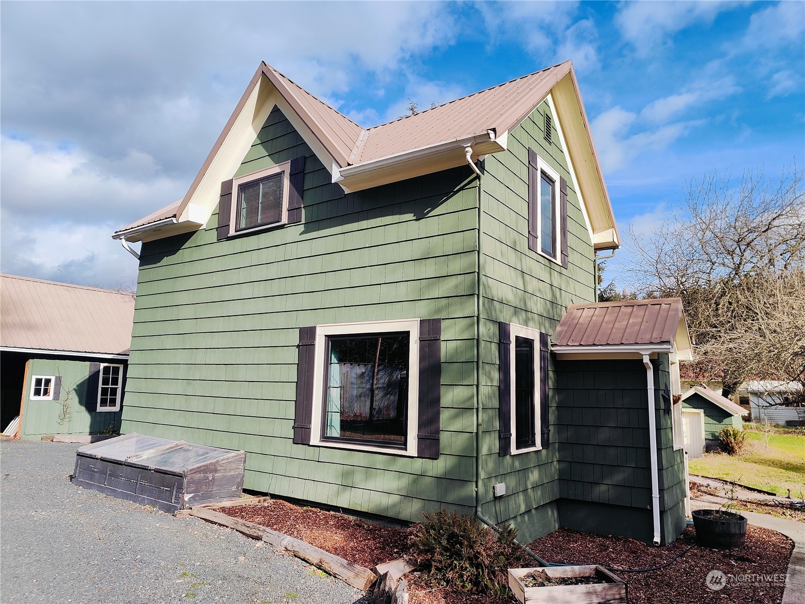 108 Nw Myrtle Avenue Property Photo 8