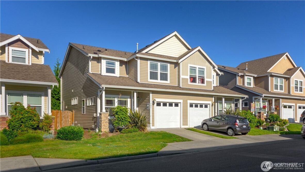 741 Glenmore Loop Property Photo