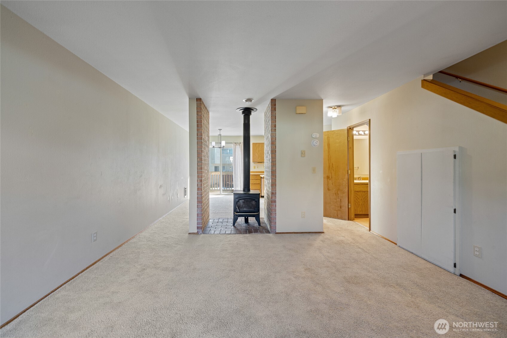 5708 Wisteria Lane Property Photo 6
