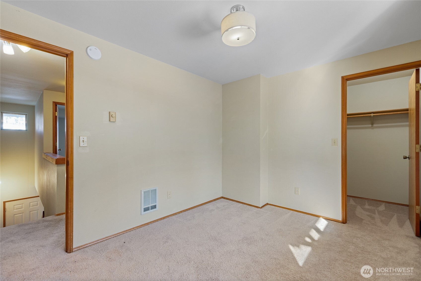 5708 Wisteria Lane Property Photo 17