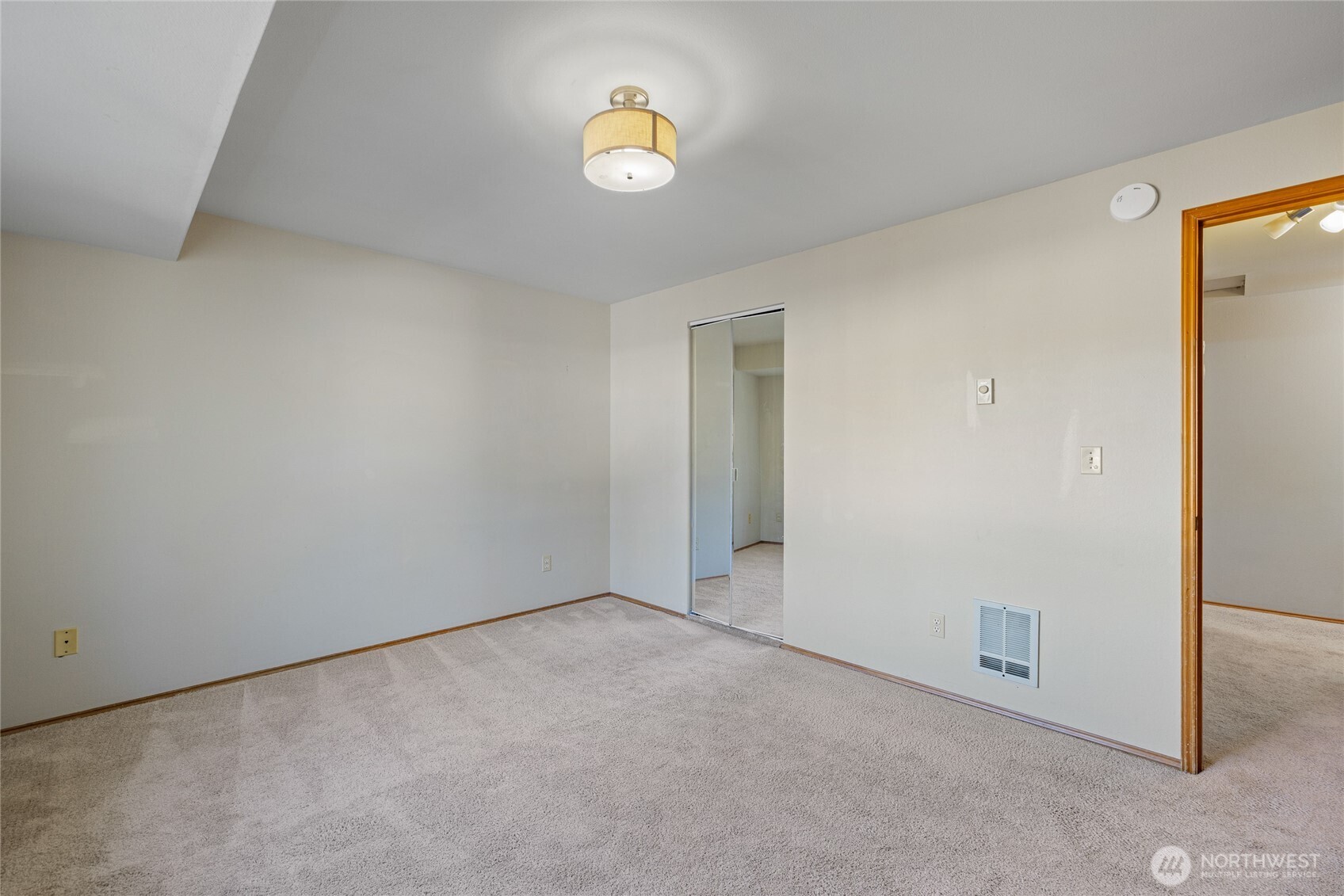 5708 Wisteria Lane Property Photo 21