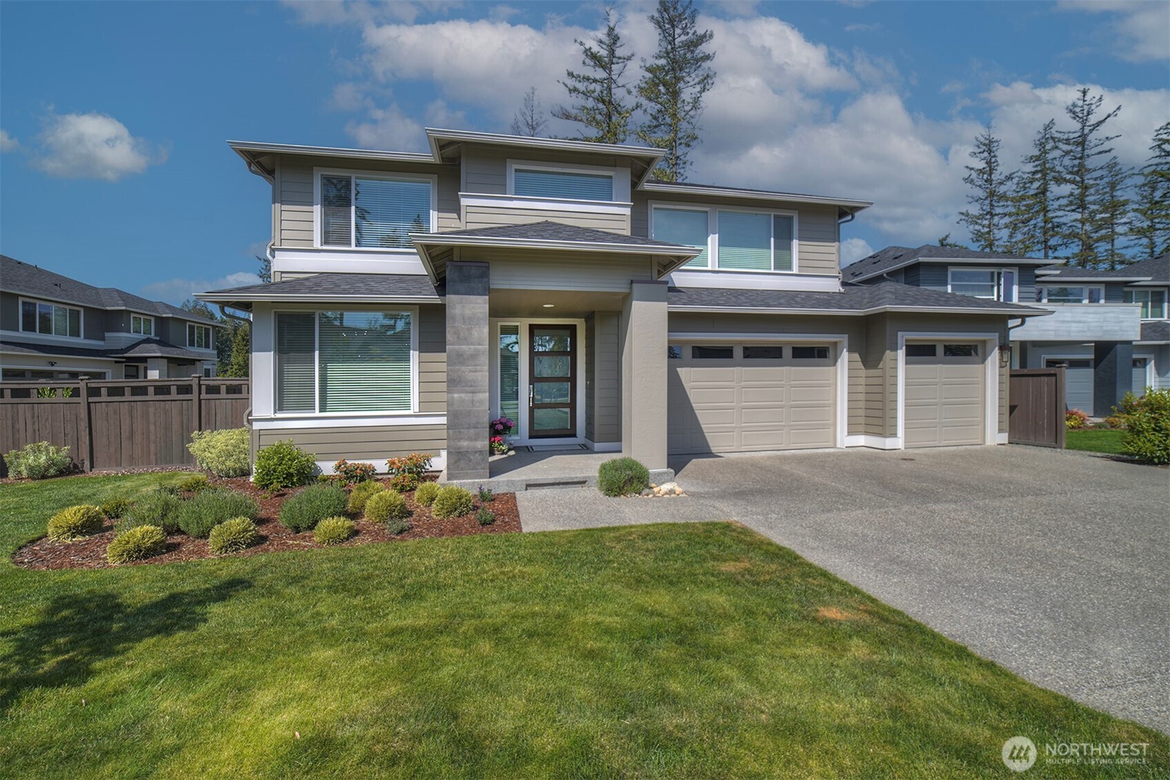 2502 Vardon Circle Property Photo 1