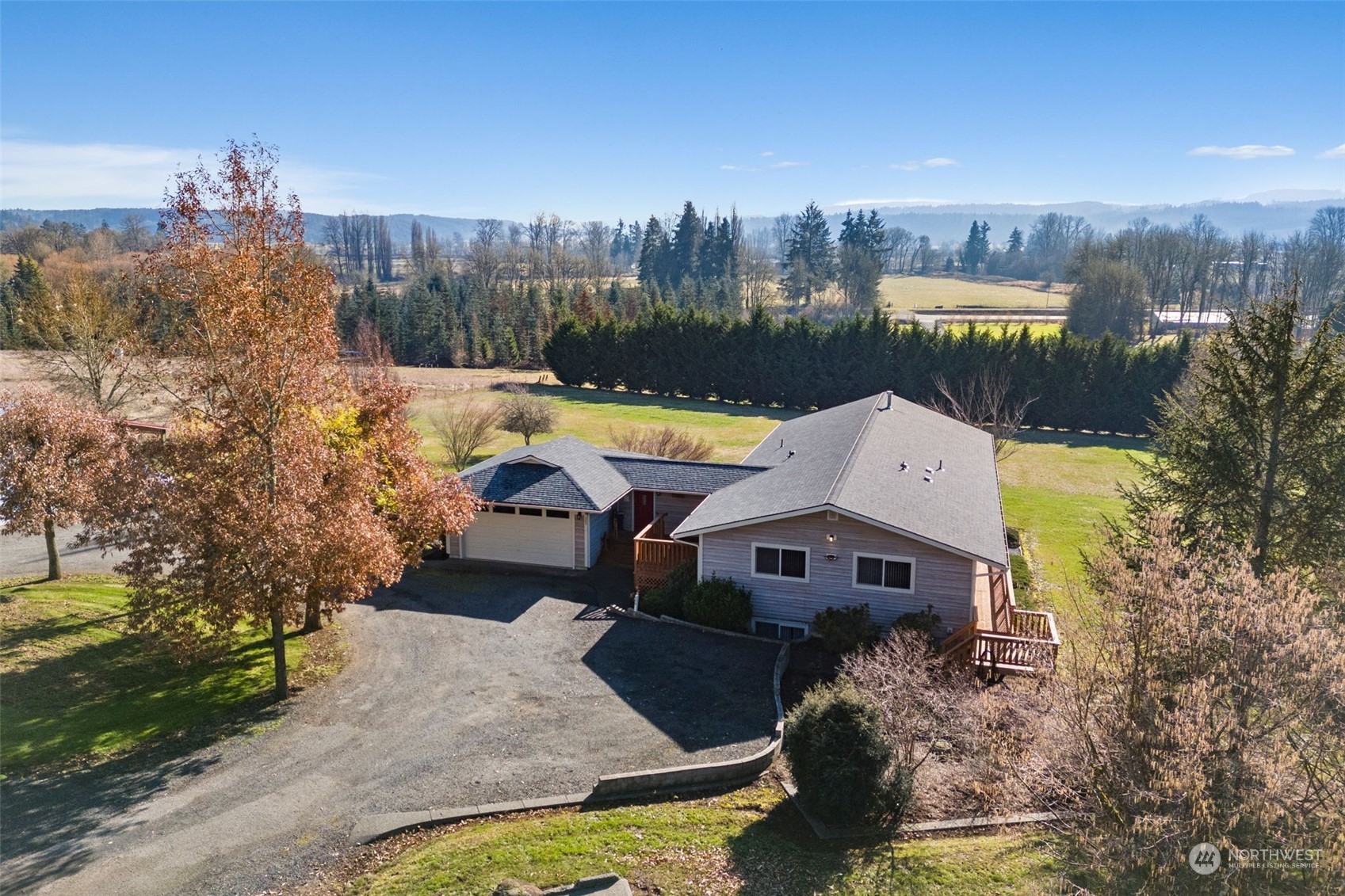 209 Stearns Road Property Photo 3
