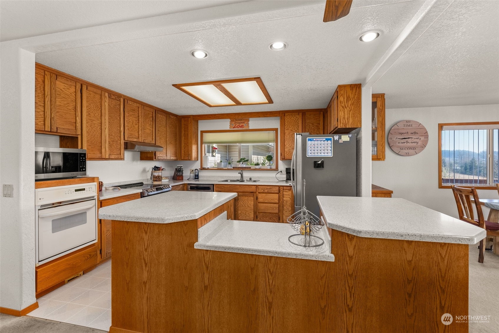 209 Stearns Road Property Photo 10