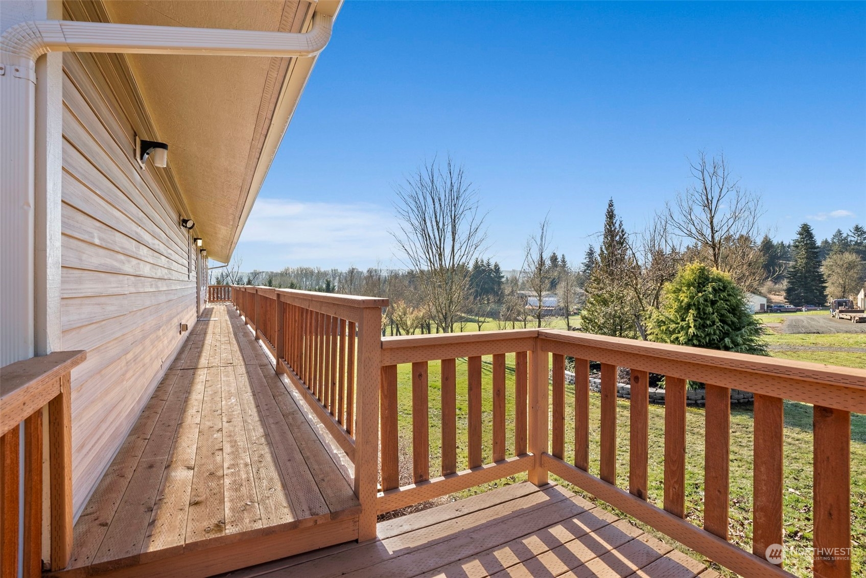 209 Stearns Road Property Photo 24