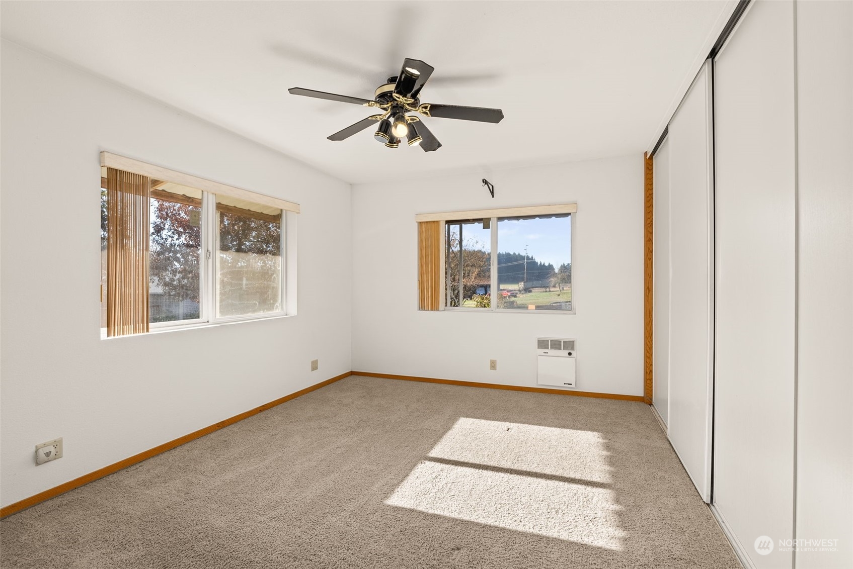 209 Stearns Road Property Photo 30