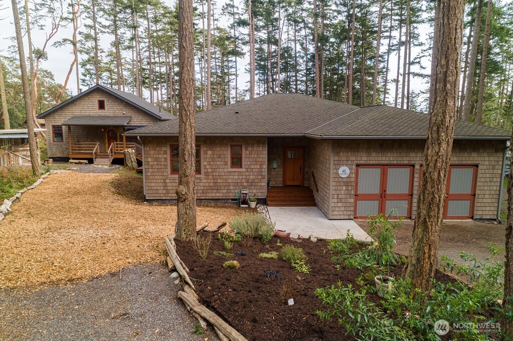 41 Black Fox Place Property Photo