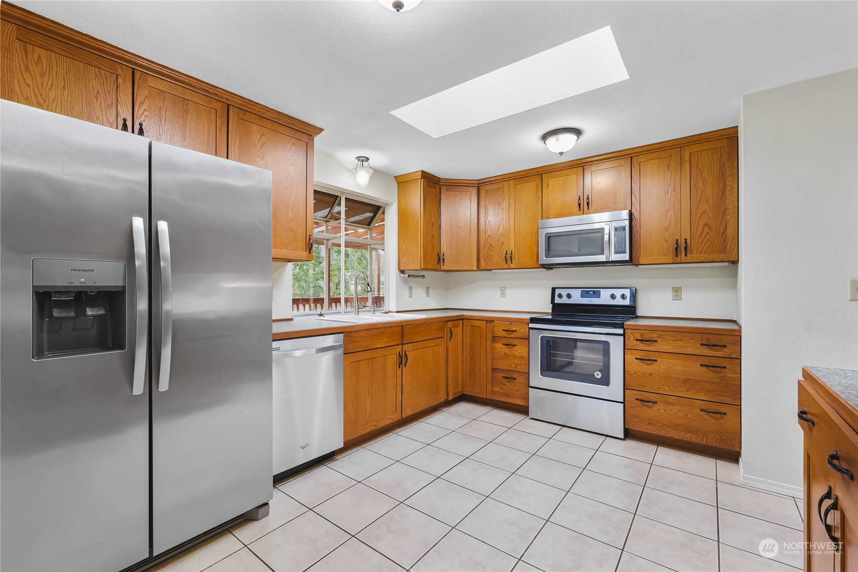 810 141st Street Ct Property Photo 6