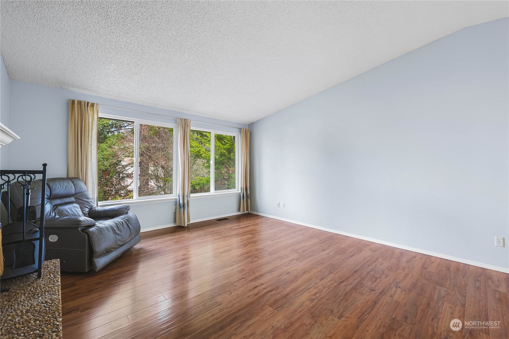 810 141st Street Ct Property Photo 9
