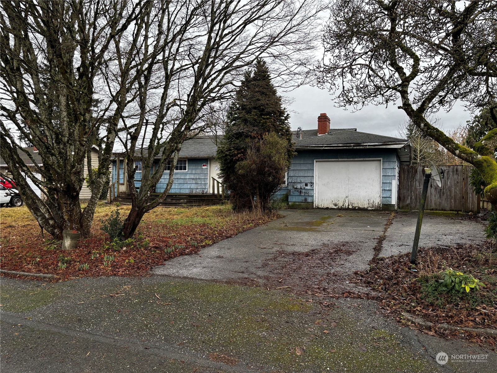 7705 Rainier Drive Property Photo 2