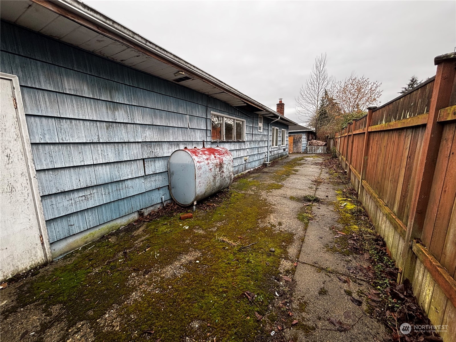 7705 Rainier Drive Property Photo 3
