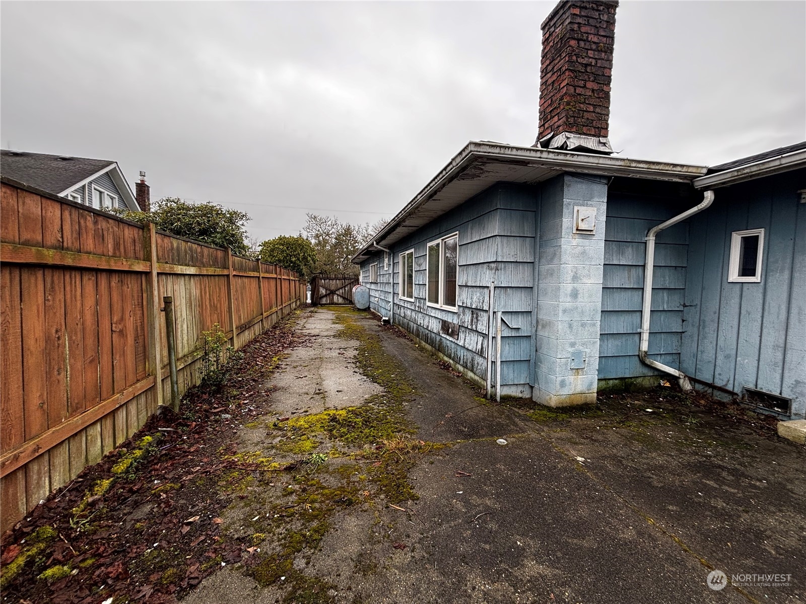 7705 Rainier Drive Property Photo 5