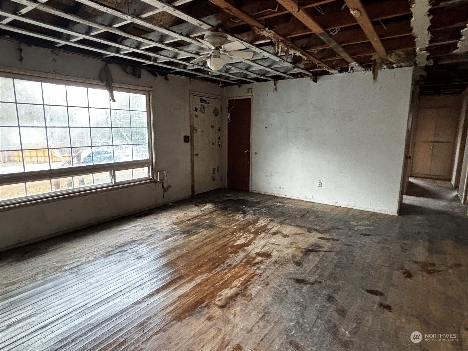 7705 Rainier Drive Property Photo 11