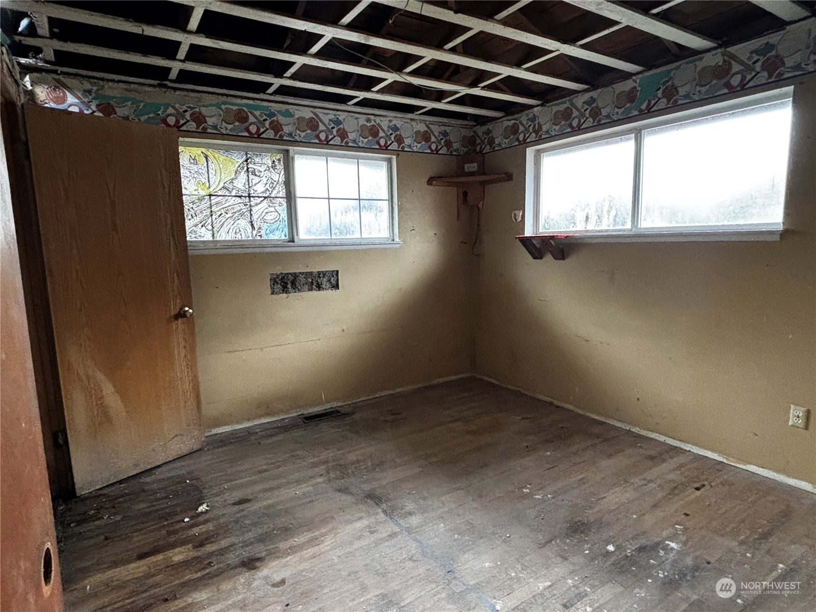7705 Rainier Drive Property Photo 19