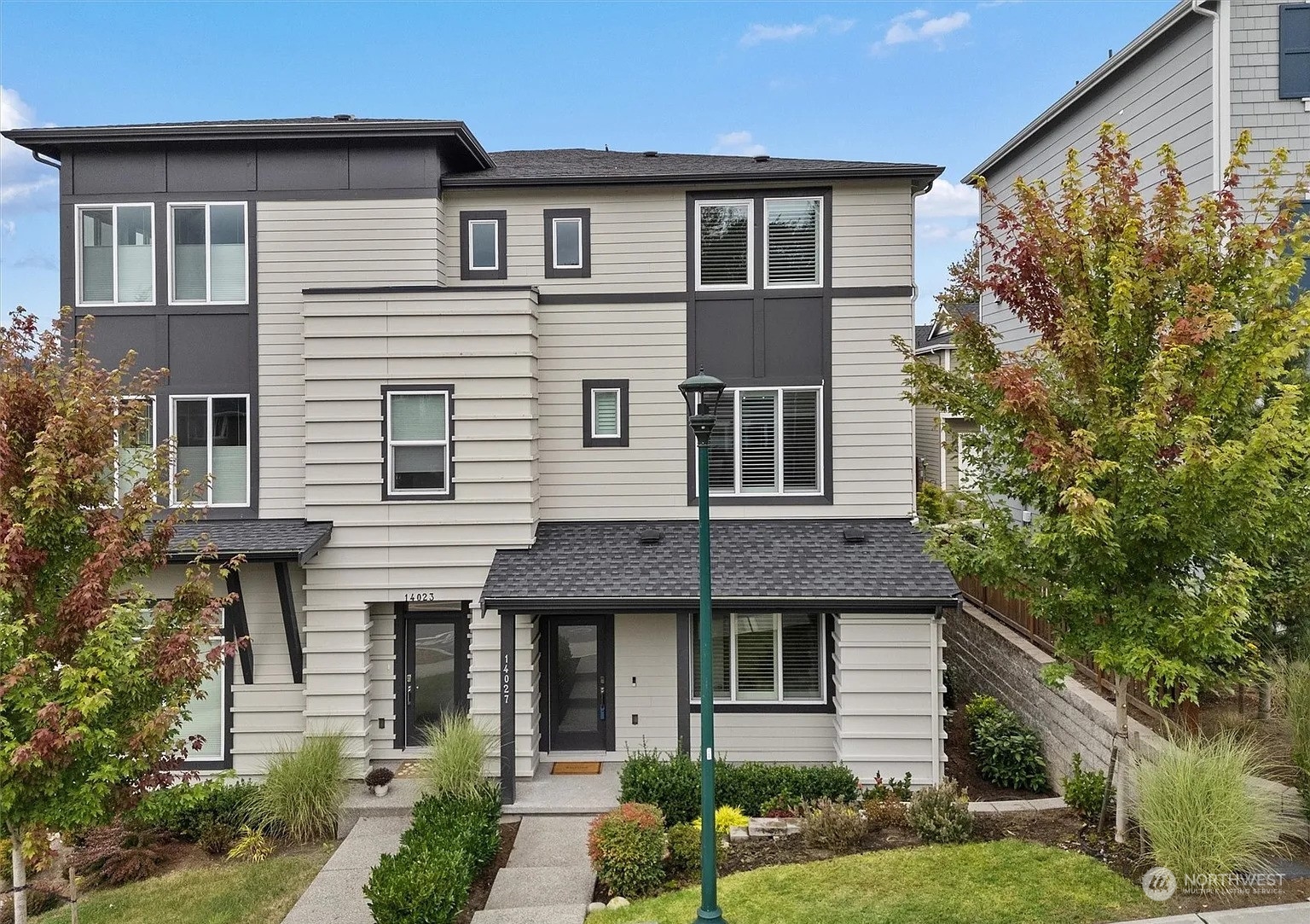 14027 3rd Avenue Property Photo
