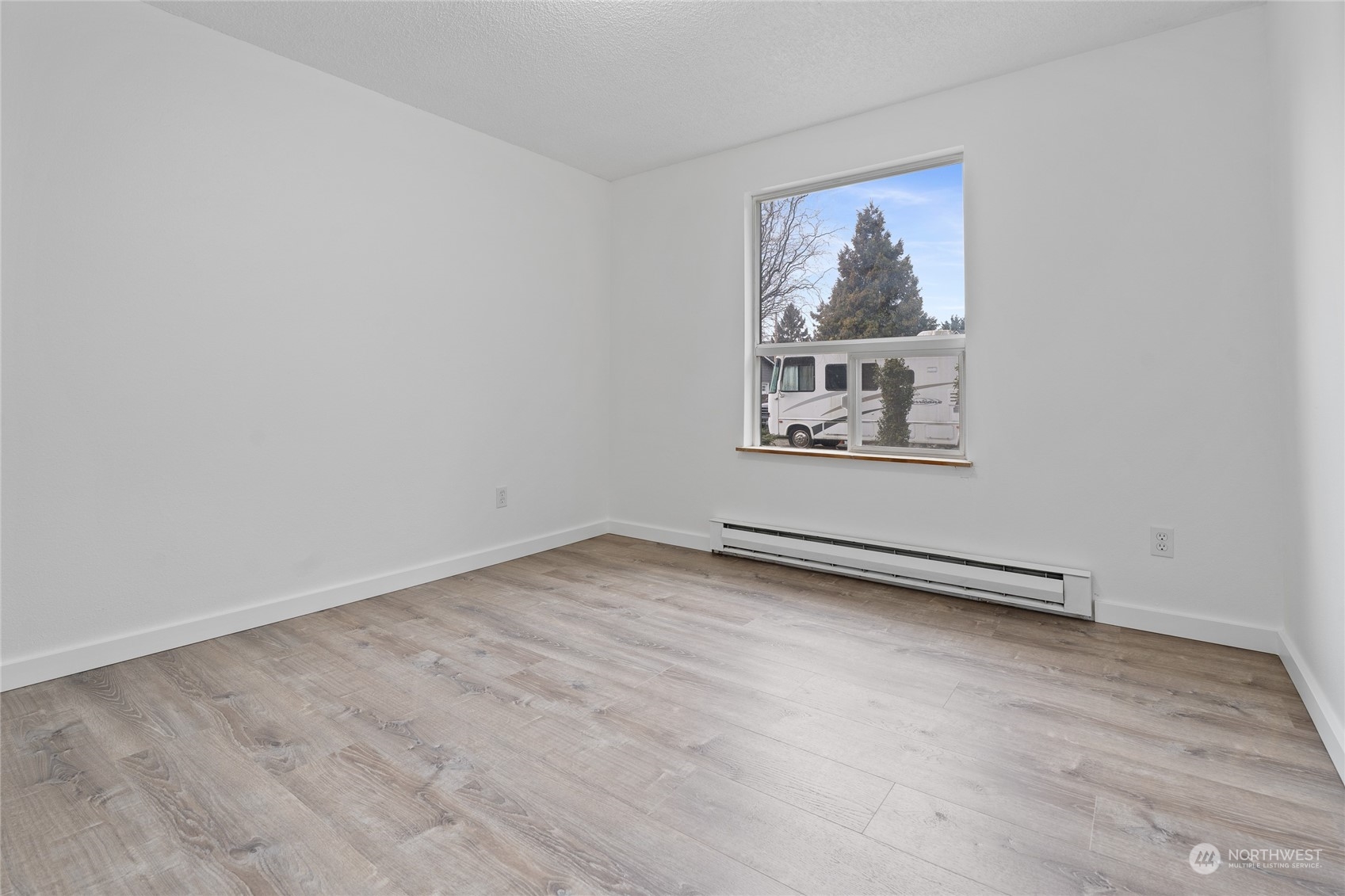710 12th Avenue Property Photo 14
