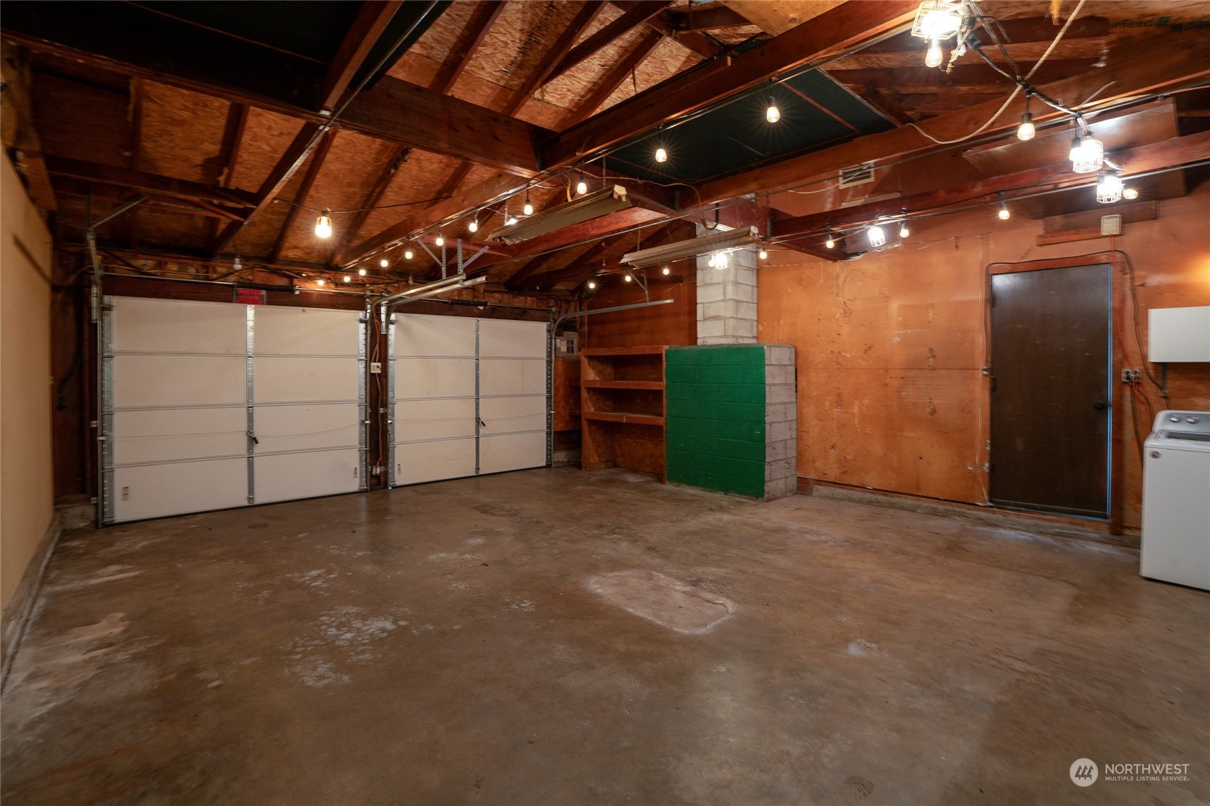 710 12th Avenue Property Photo 30