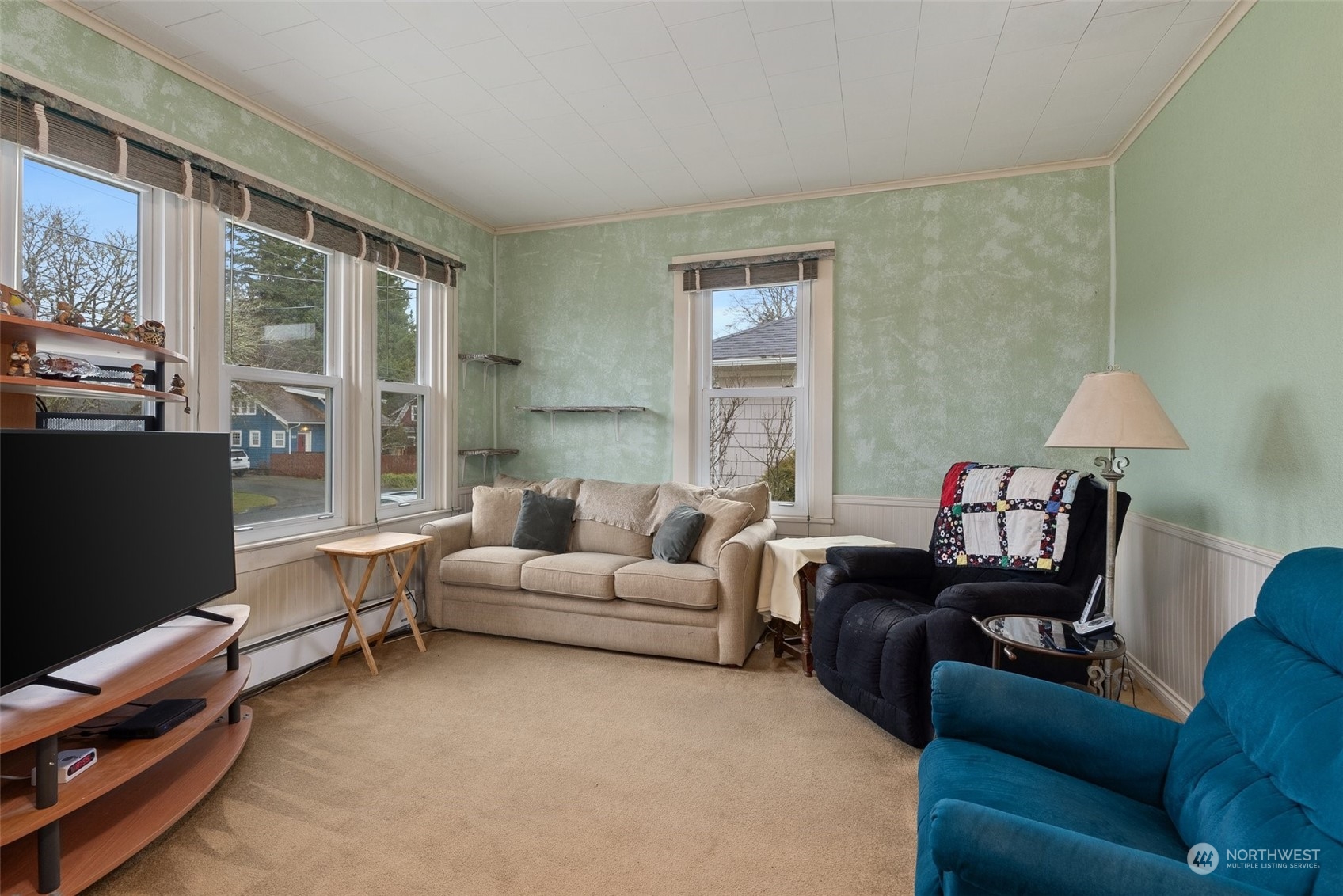 1220 Tower Avenue Property Photo 6
