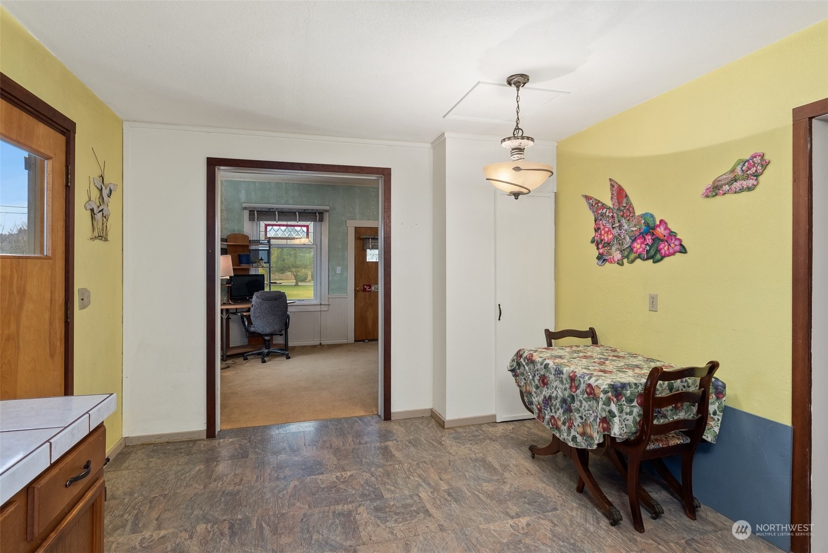 1220 Tower Avenue Property Photo 11