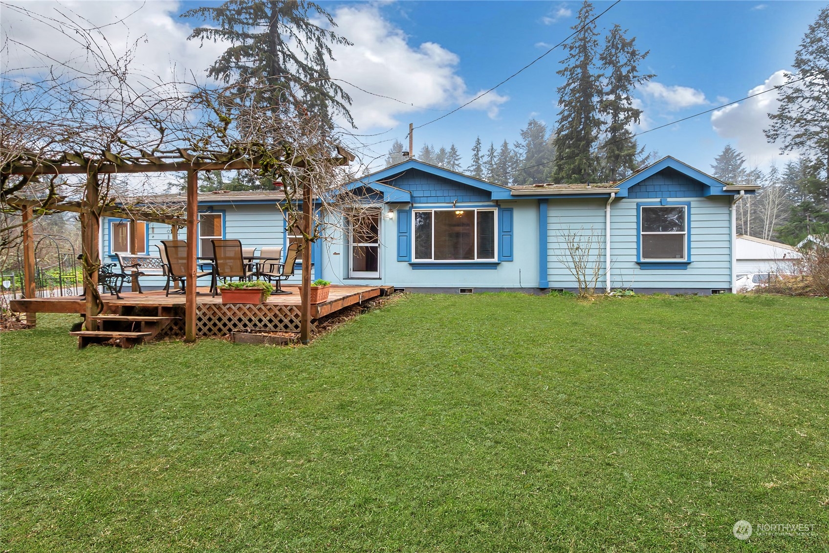 4913 240th Street Property Photo