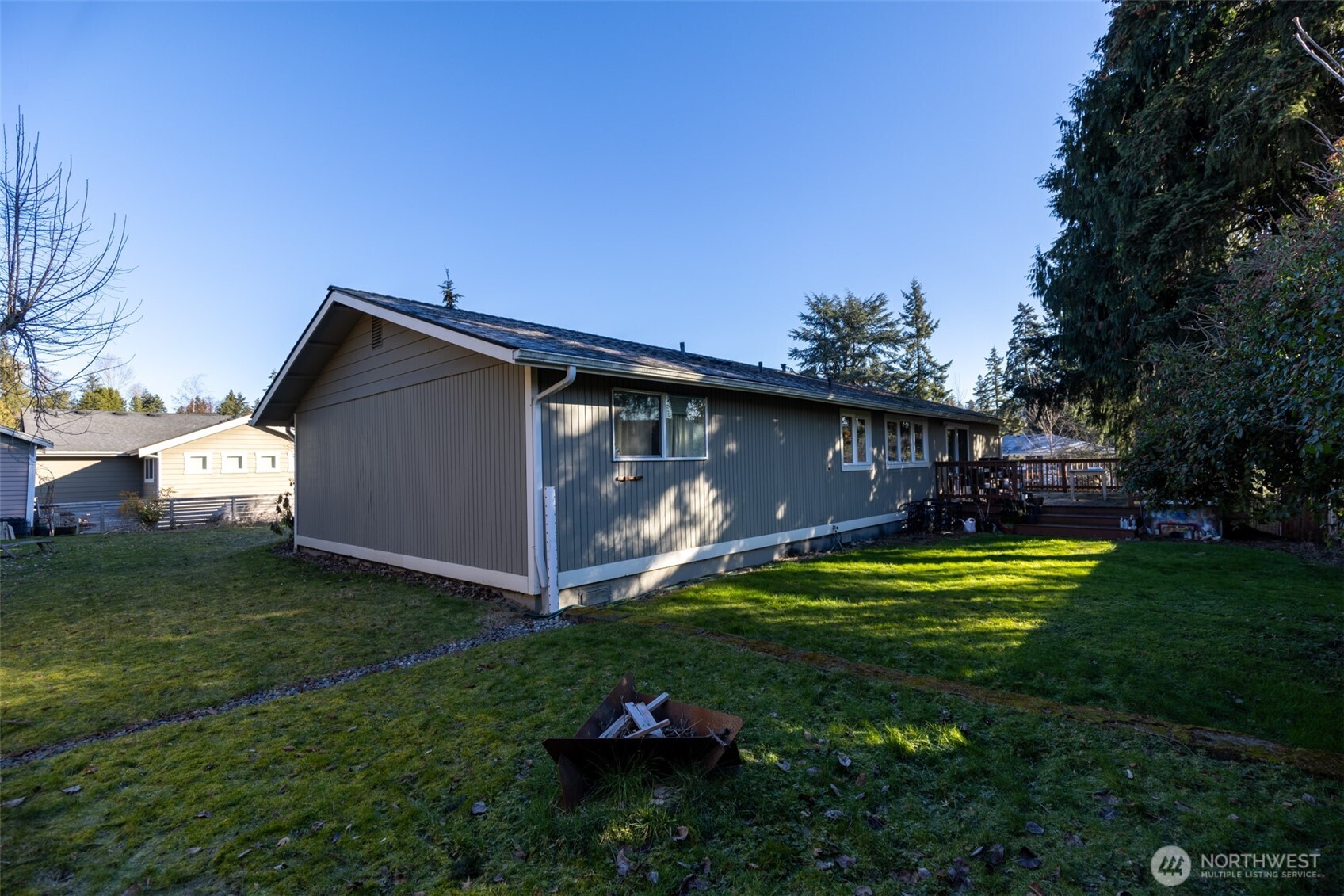 1043 5th Street Property Photo 8
