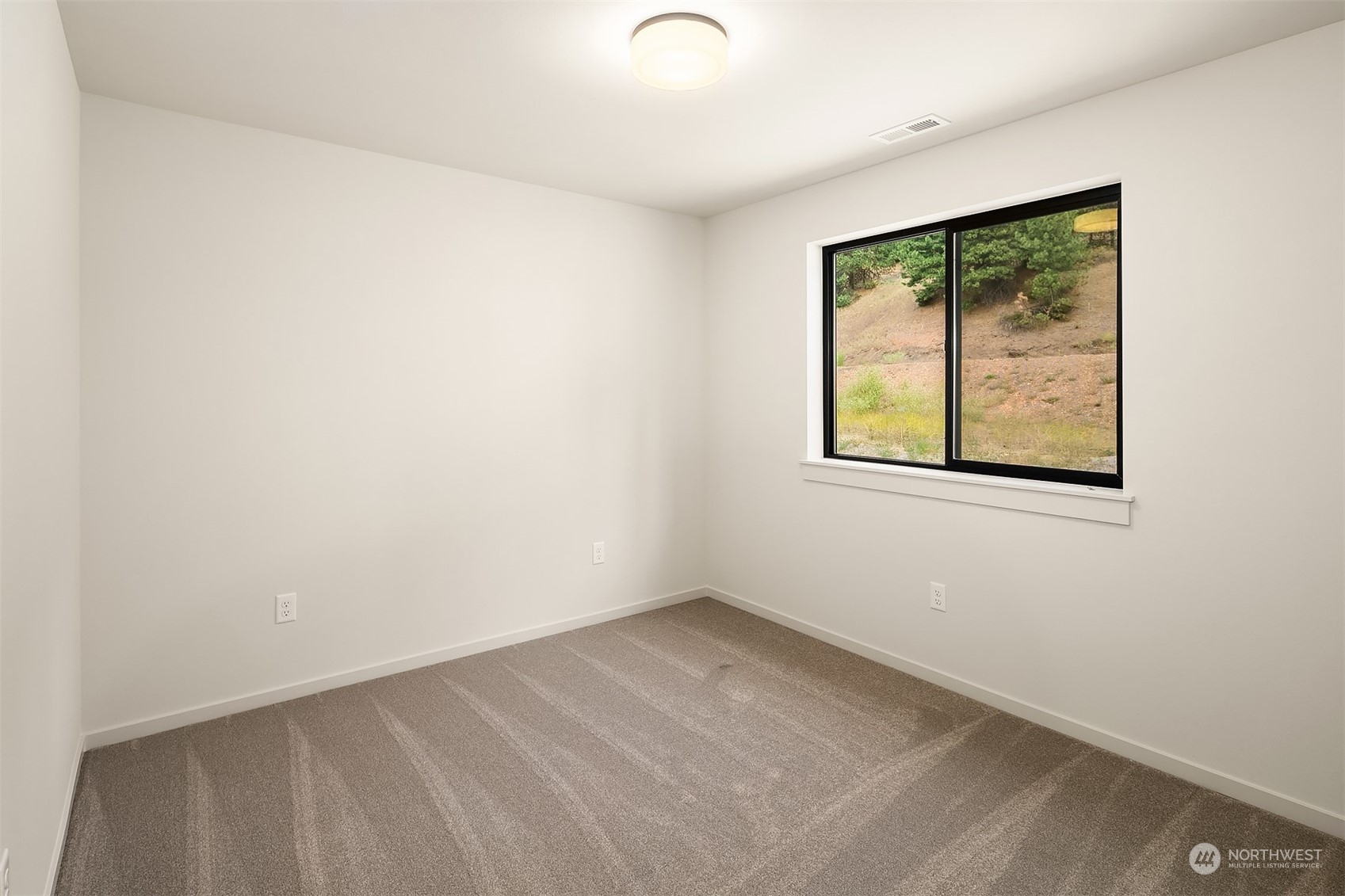 406 6th Street 3 Property Photo 19