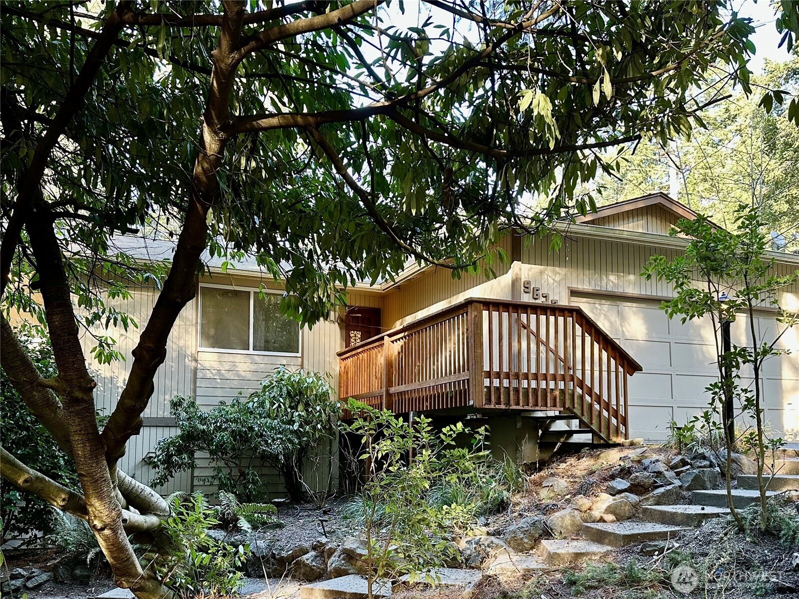 9632 49th Street Property Photo