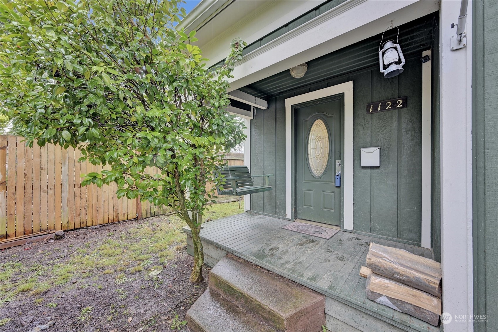 1122 S Fife Street Property Photo 32