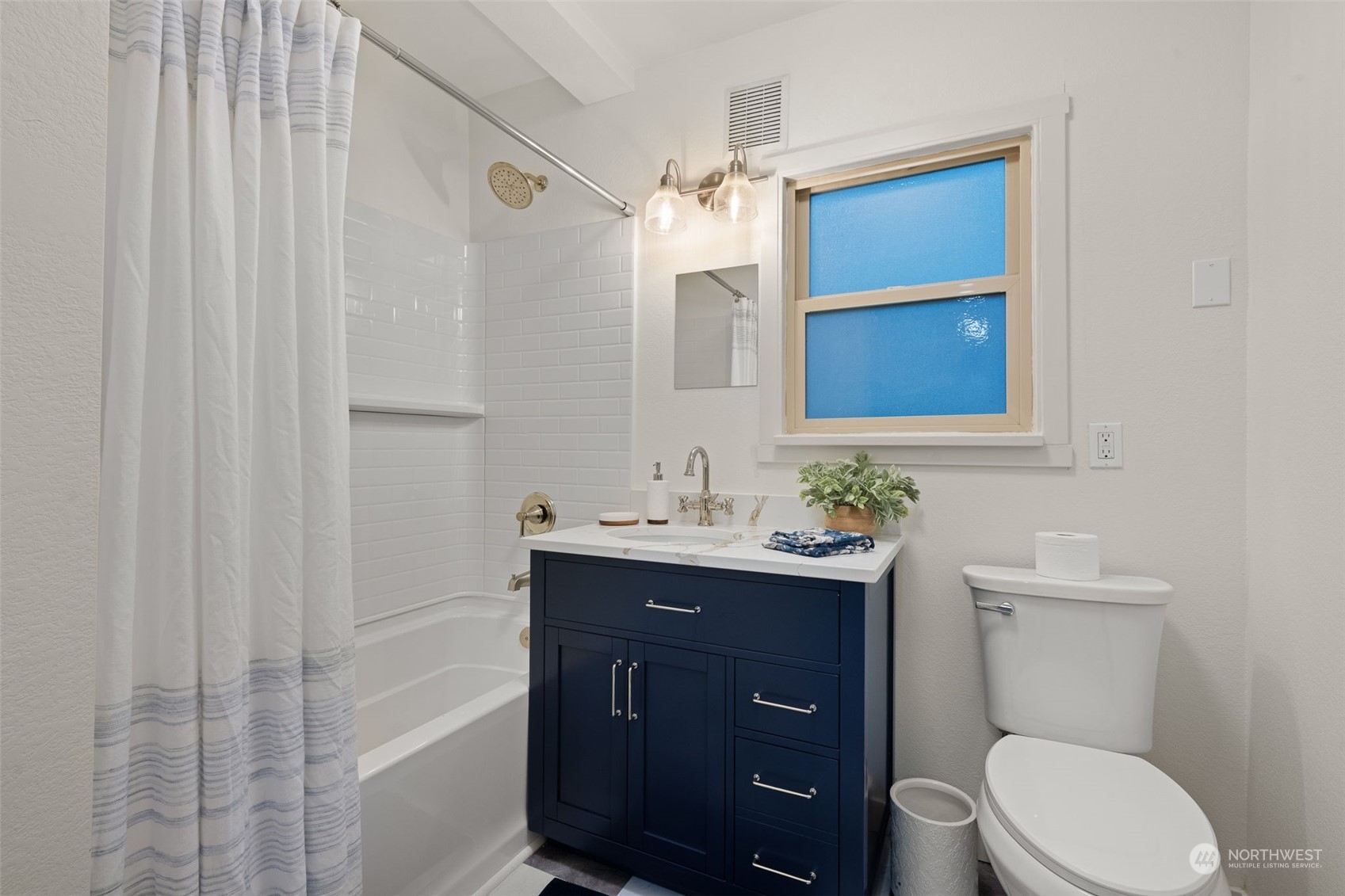 510 Bates Street Property Photo 17