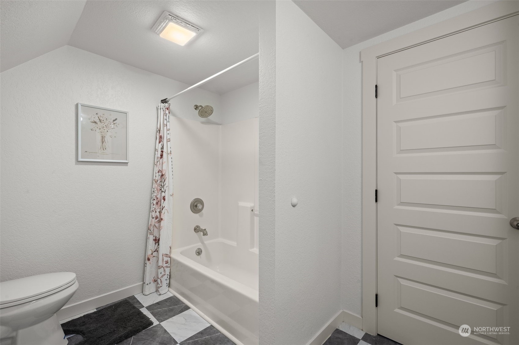 510 Bates Street Property Photo 24